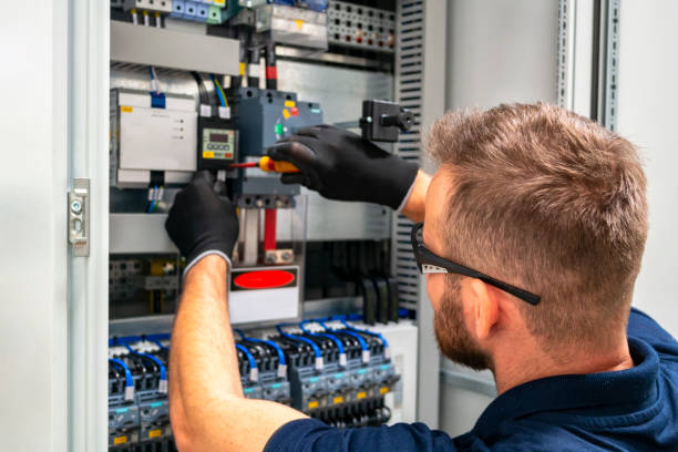 Best Emergency Electrical Repair  in Finley, WA